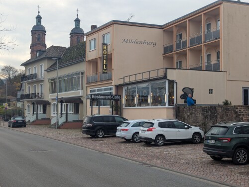 PXL 20251101 075502407